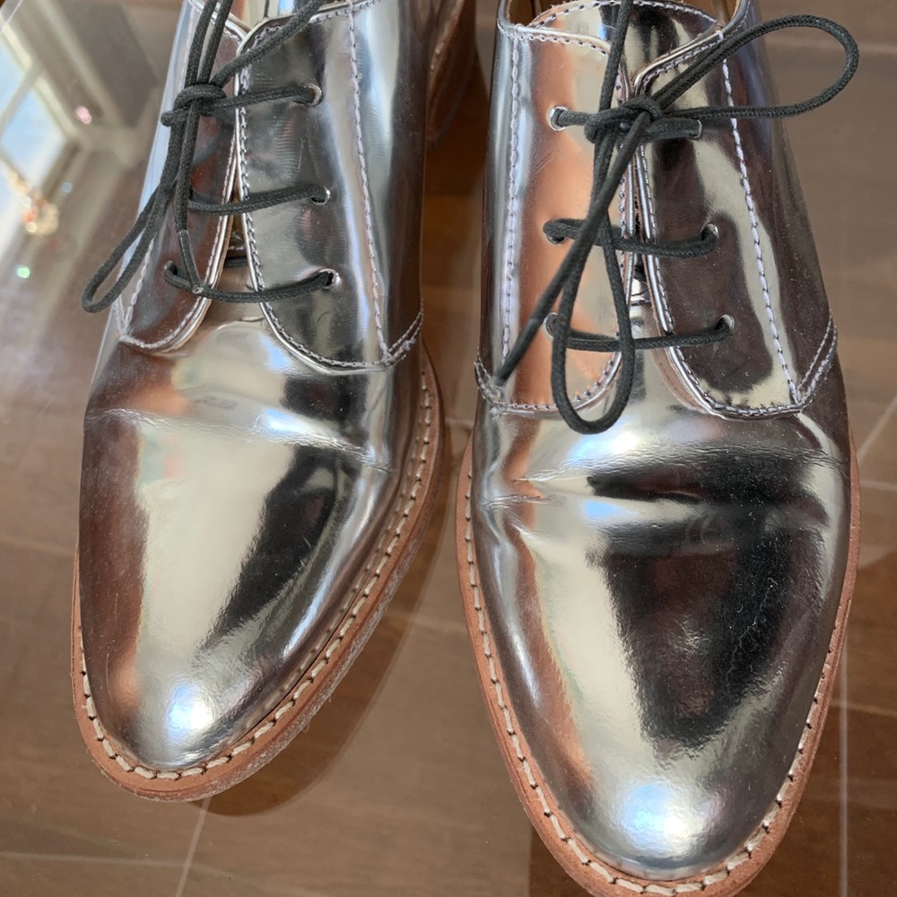 Brogue shoes metallic silver slightly used